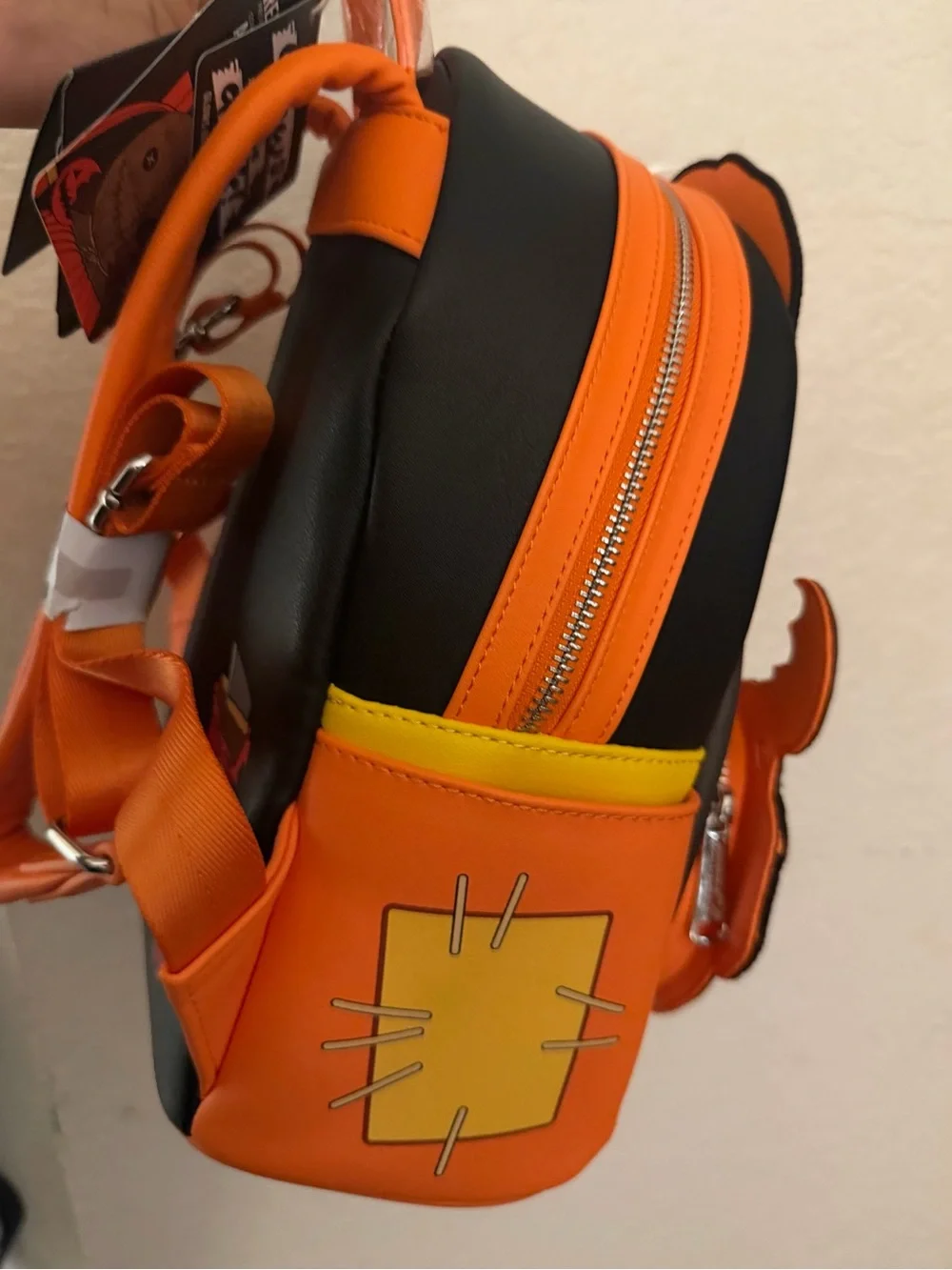 NWT Halloween trick r treat Sam loungefly backpack